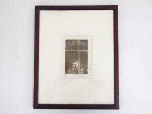 H.Mori　少女と猫の図　銅版画額装（66/100）